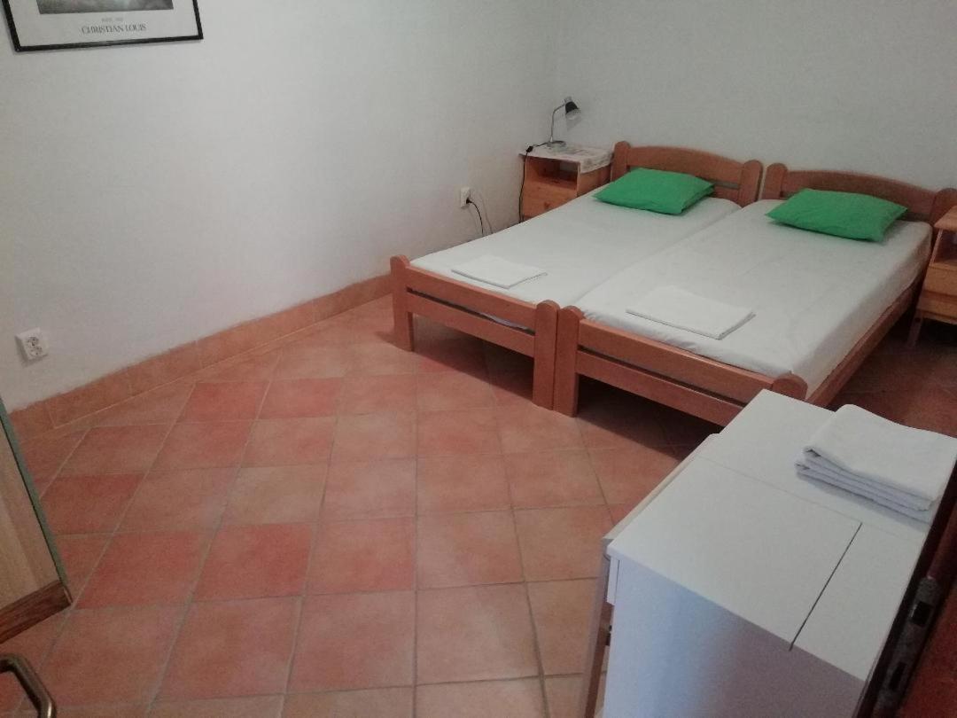Apartments Mia Starigrad Paklenica Dış mekan fotoğraf